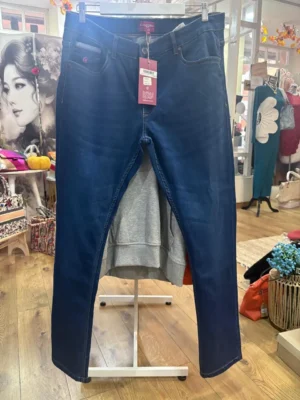 Pantalón vaquero elástico